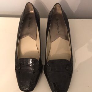 Brown George Work Heels